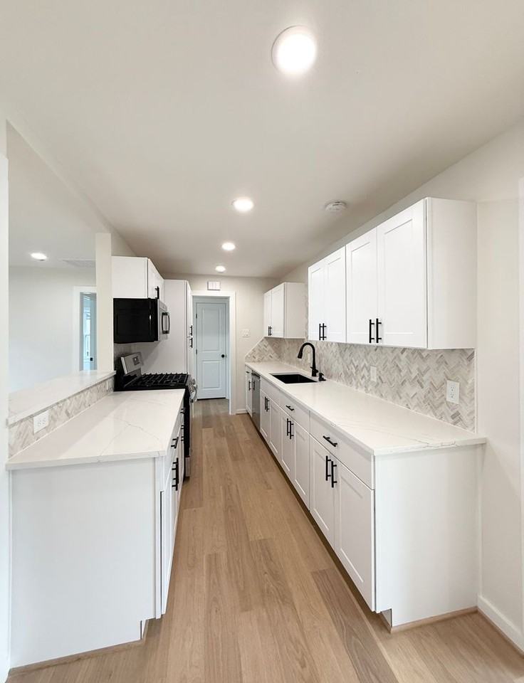 2116 Garvey Drive - Photo 7 of 23