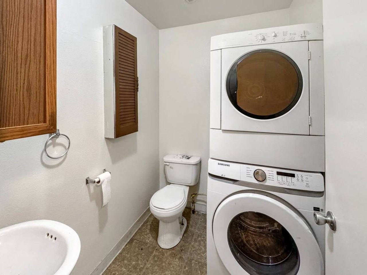 3454 Chiefs Ct Ne - Photo 7 of 9