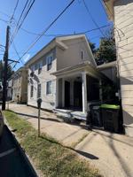 featured image of 810 Monroe St