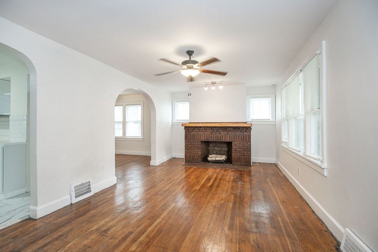 21180 Westport Ave - Photo 3 of 35