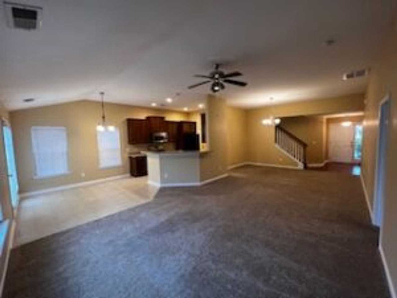 159 Mayfield Dr - Photo 2 of 10