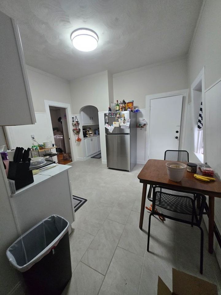 19 Beaufort St - Photo 3 of 12