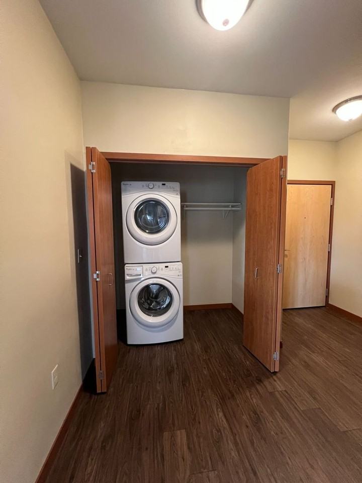 City Deck Landing - Photo 2 of 23