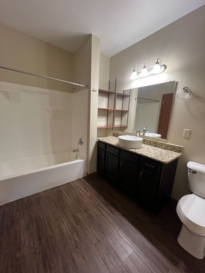 City Deck Landing - Photo 4 of 23