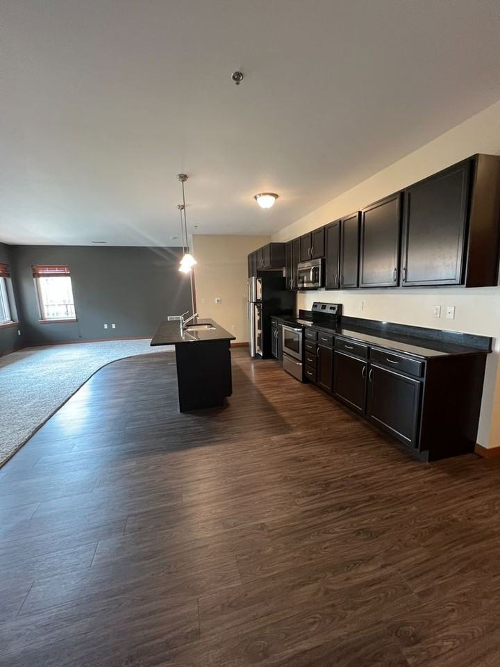 City Deck Landing - Photo 6 of 23