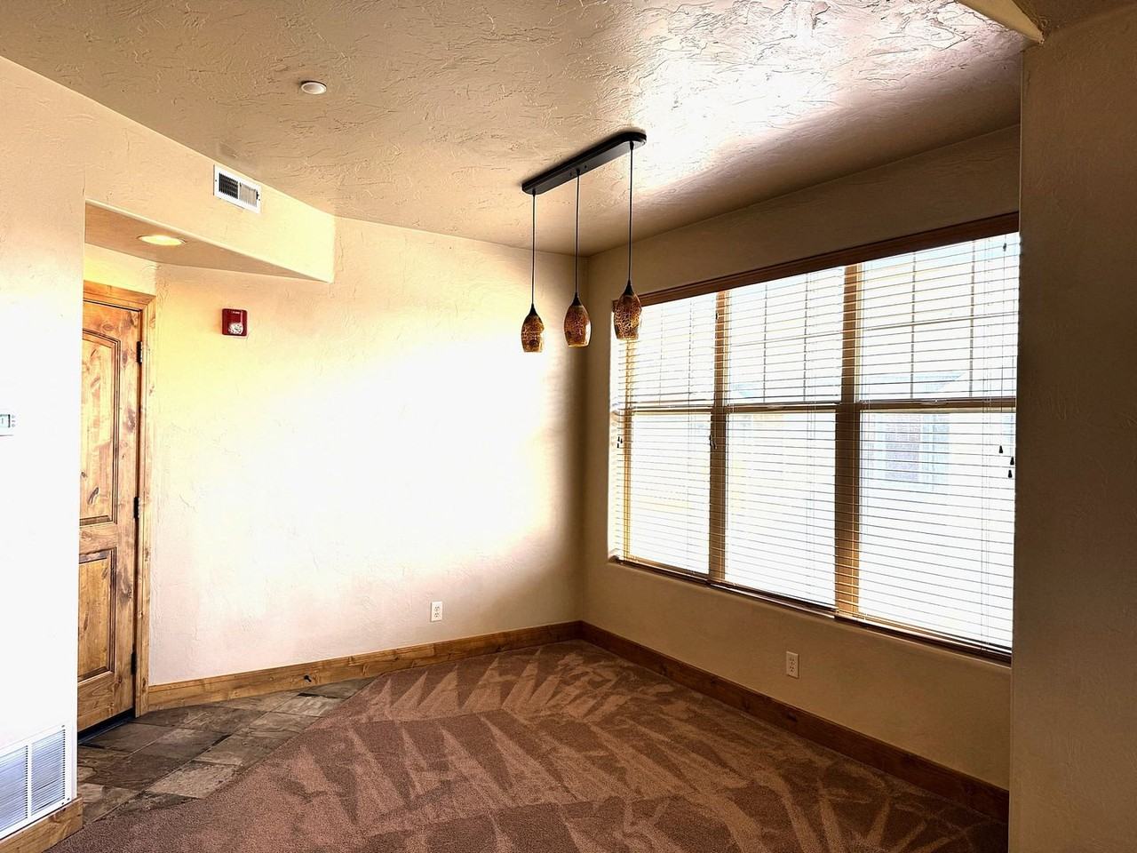 1526 Redstone Ave #D - Photo 6 of 14