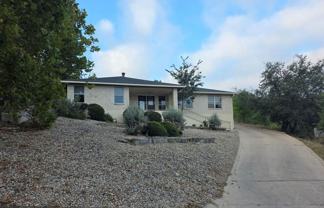 1303 Malibu Dr - Photo 1 of 1
