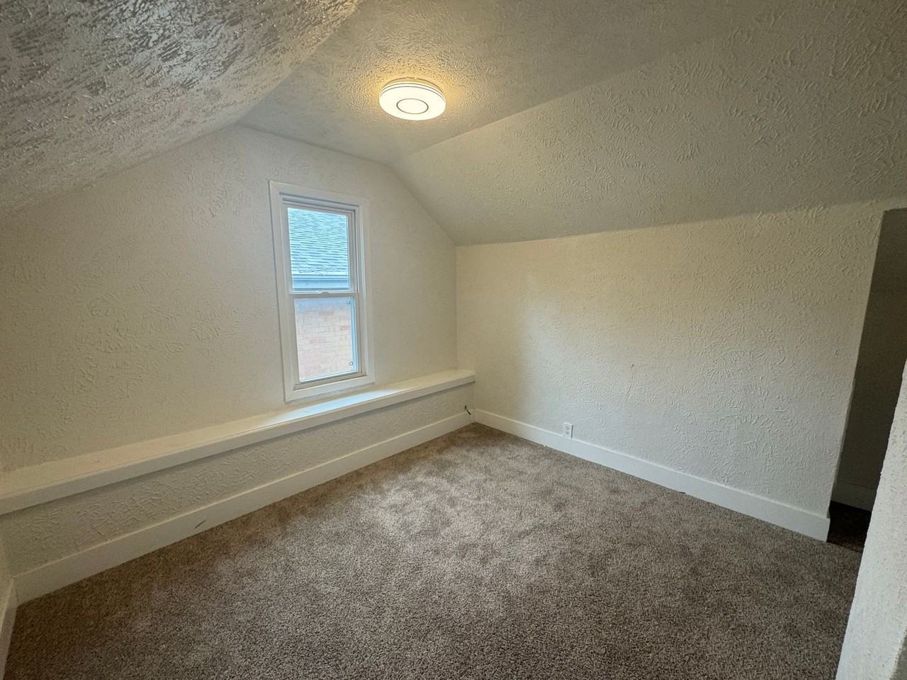 3021 N St - Photo 3 of 13