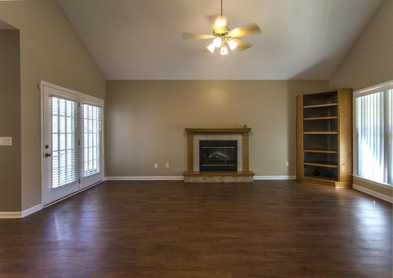 2317 Standifer Gap Rd - Photo 2 of 23