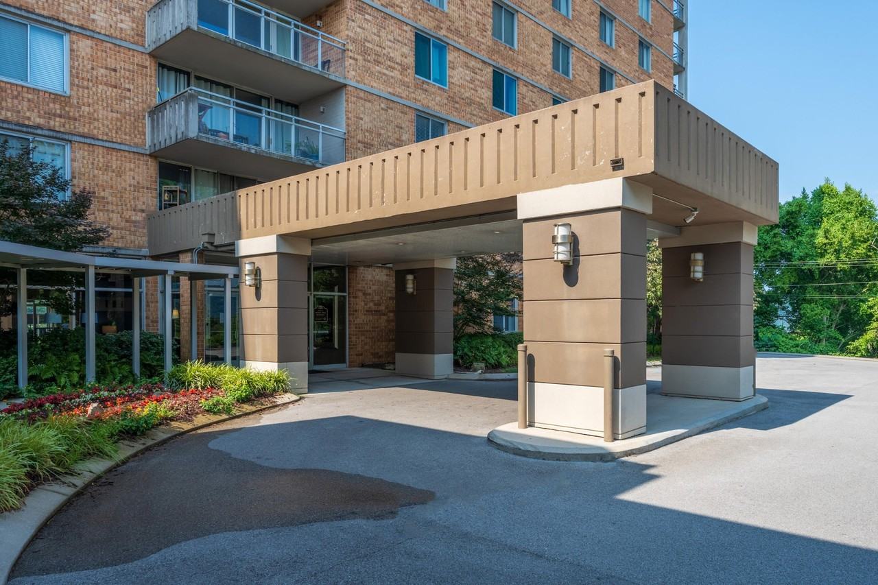 1131 Stringers Ridge Rd #11E - Photo 6 of 49