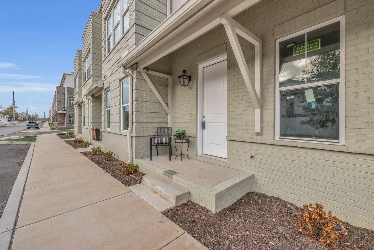 1623 Adams Street - Photo 5 of 29