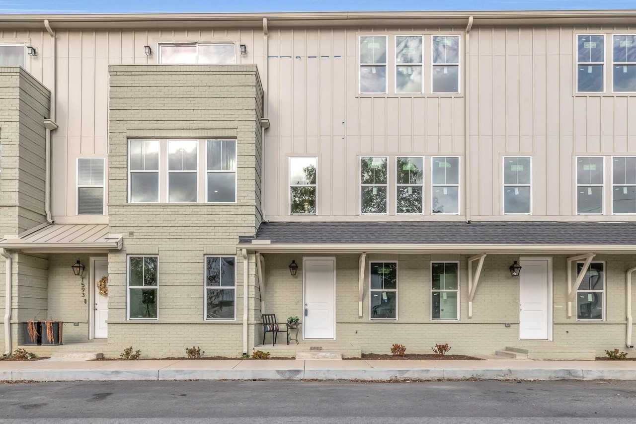 1623 Adams Street - Photo 7 of 29