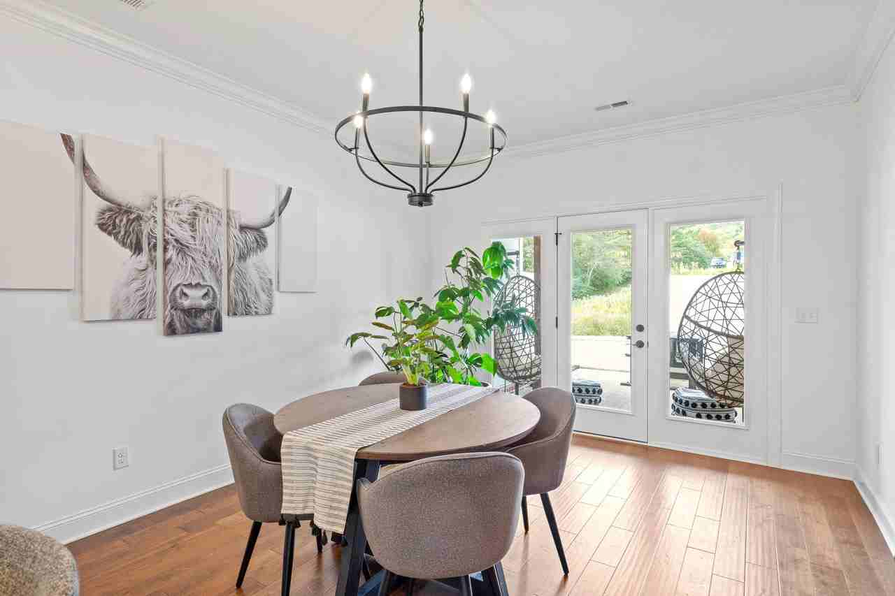 3276 Stone Creek Dr - Photo 7 of 28