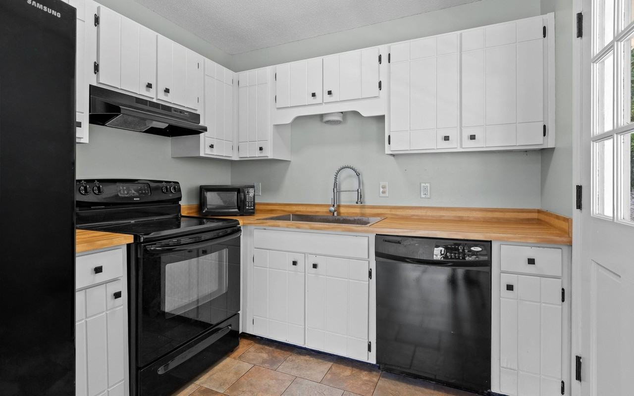 4130 Mountain View Ave - Photo 6 of 26