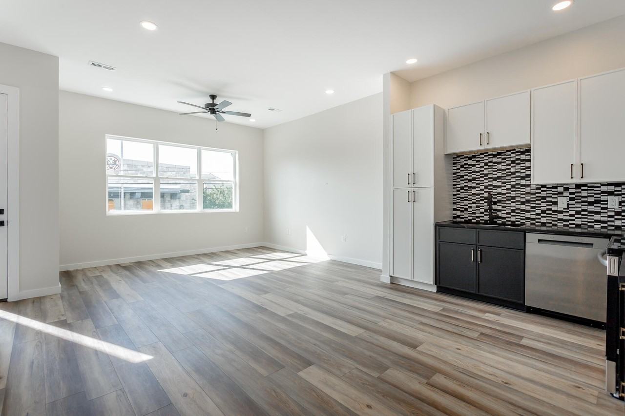 1861 1861 Zeta Way - Photo 6 of 34