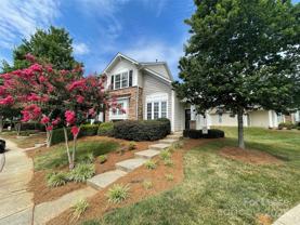 221 Spring Gardens Dr - Photo 1 of 1