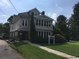 featured image of 634 Western Ave