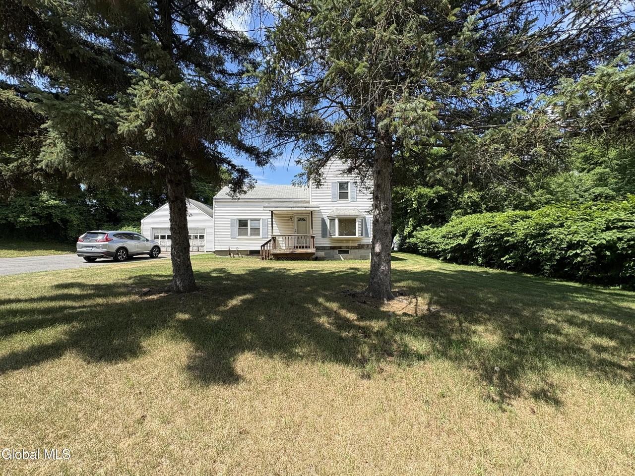 160 Plant Rd - Photo 2 of 12