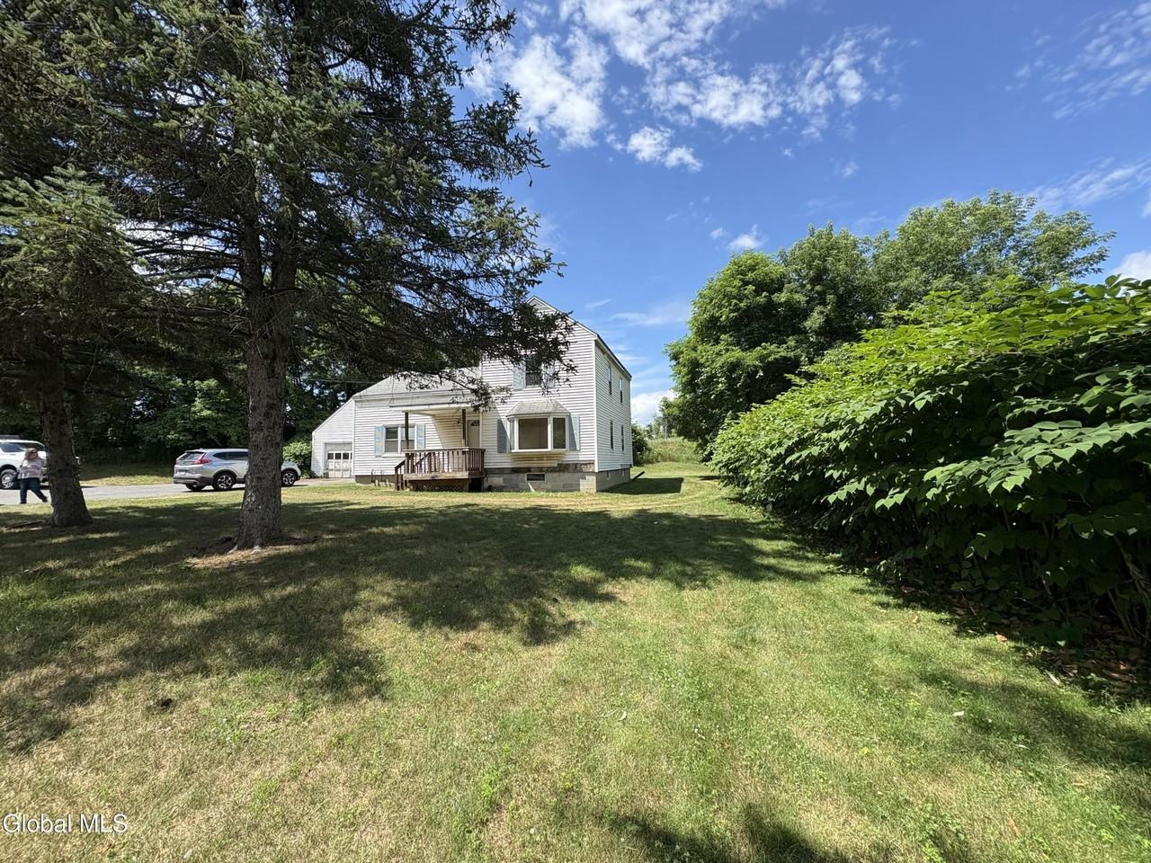 160 Plant Rd - Photo 3 of 12