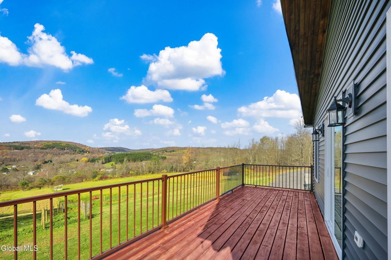 217 Meade Rd - Photo 5 of 23