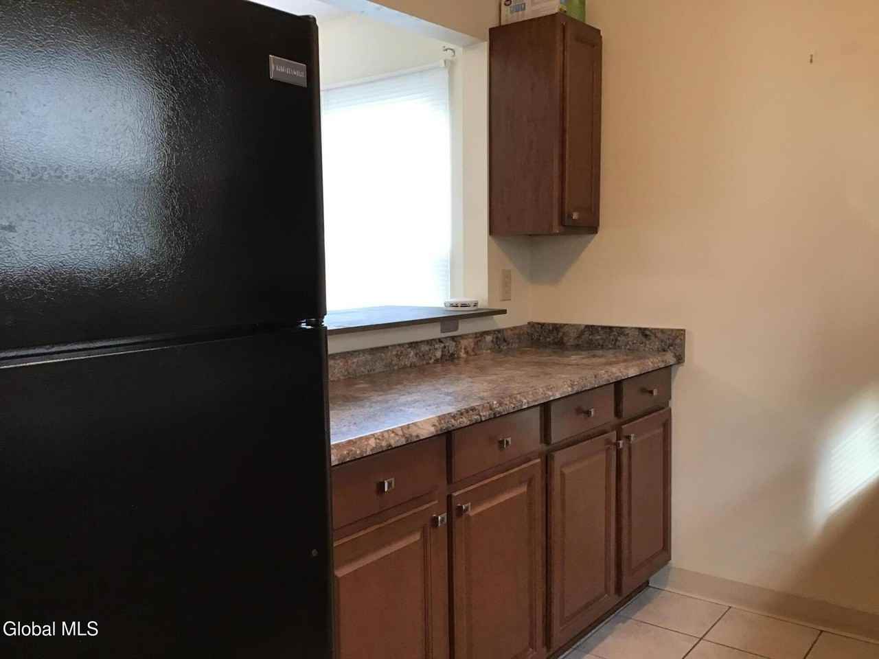 52 Sage Rd Unit B #B - Photo 5 of 16