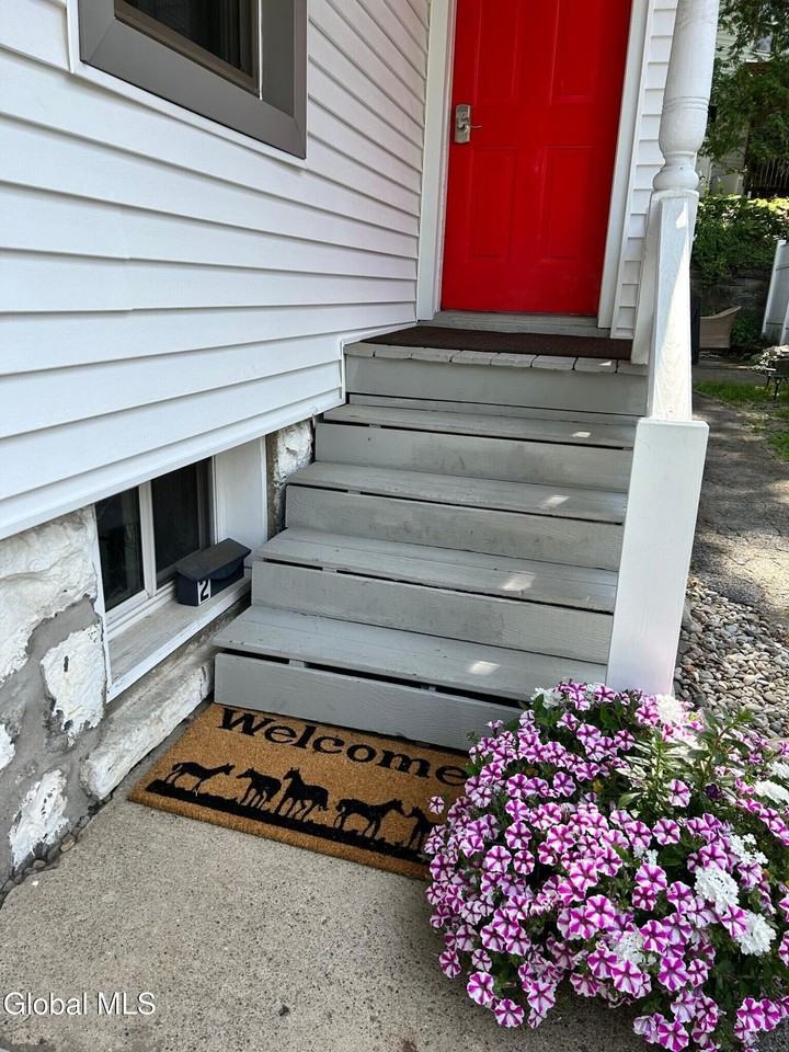 212 Circular St Unit 2 #2 - Photo 2 of 21