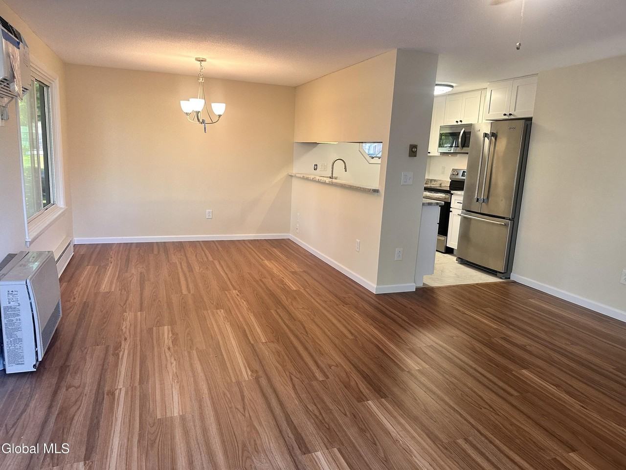 36 Donna Lynn Dr - Photo 6 of 24