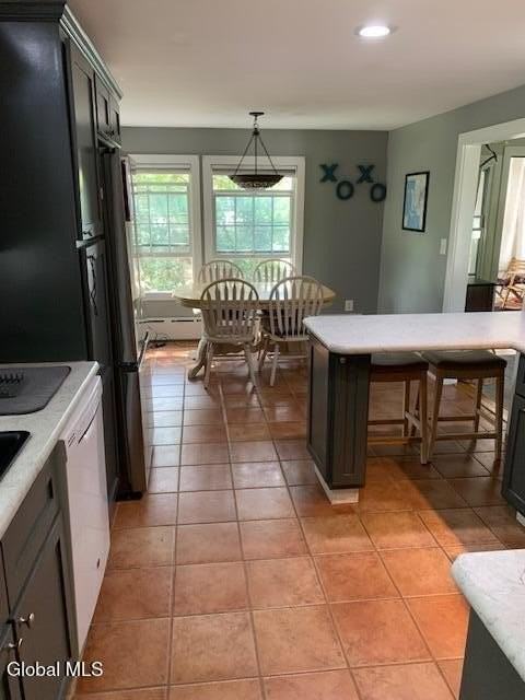 23 Hudson Ave - Photo 3 of 13