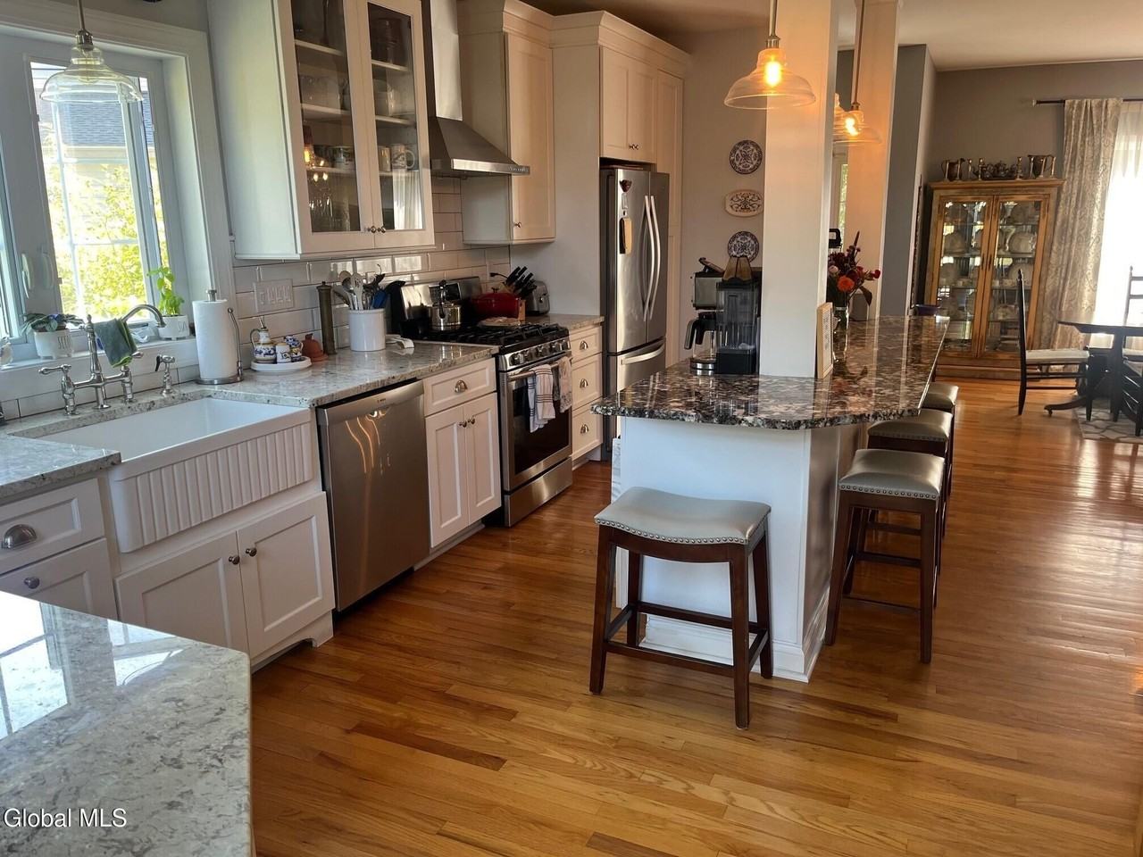 68 Vista Dr - Photo 4 of 20