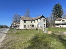 524 Maple Ave Apt 3 #3 - Photo 1 of 1