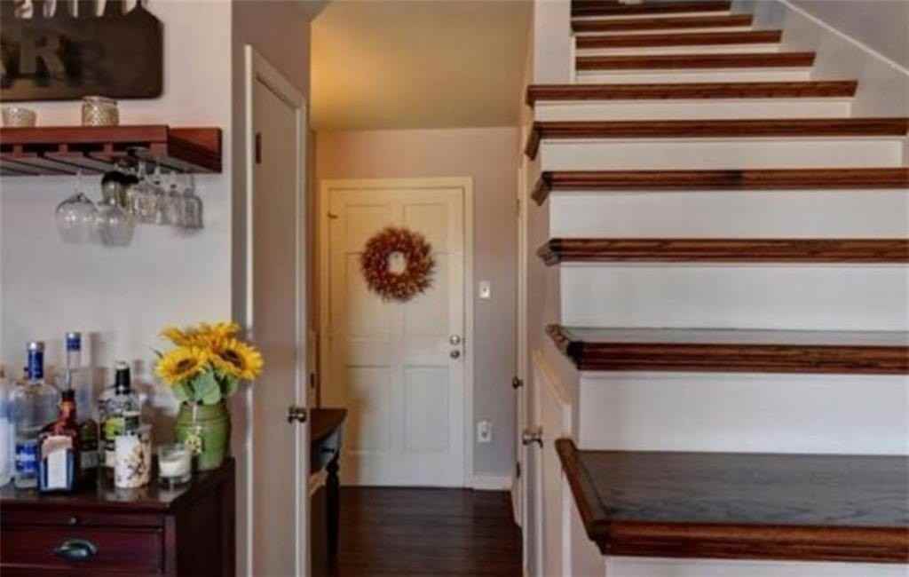 2305 Cleary Ave - Photo 3 of 16