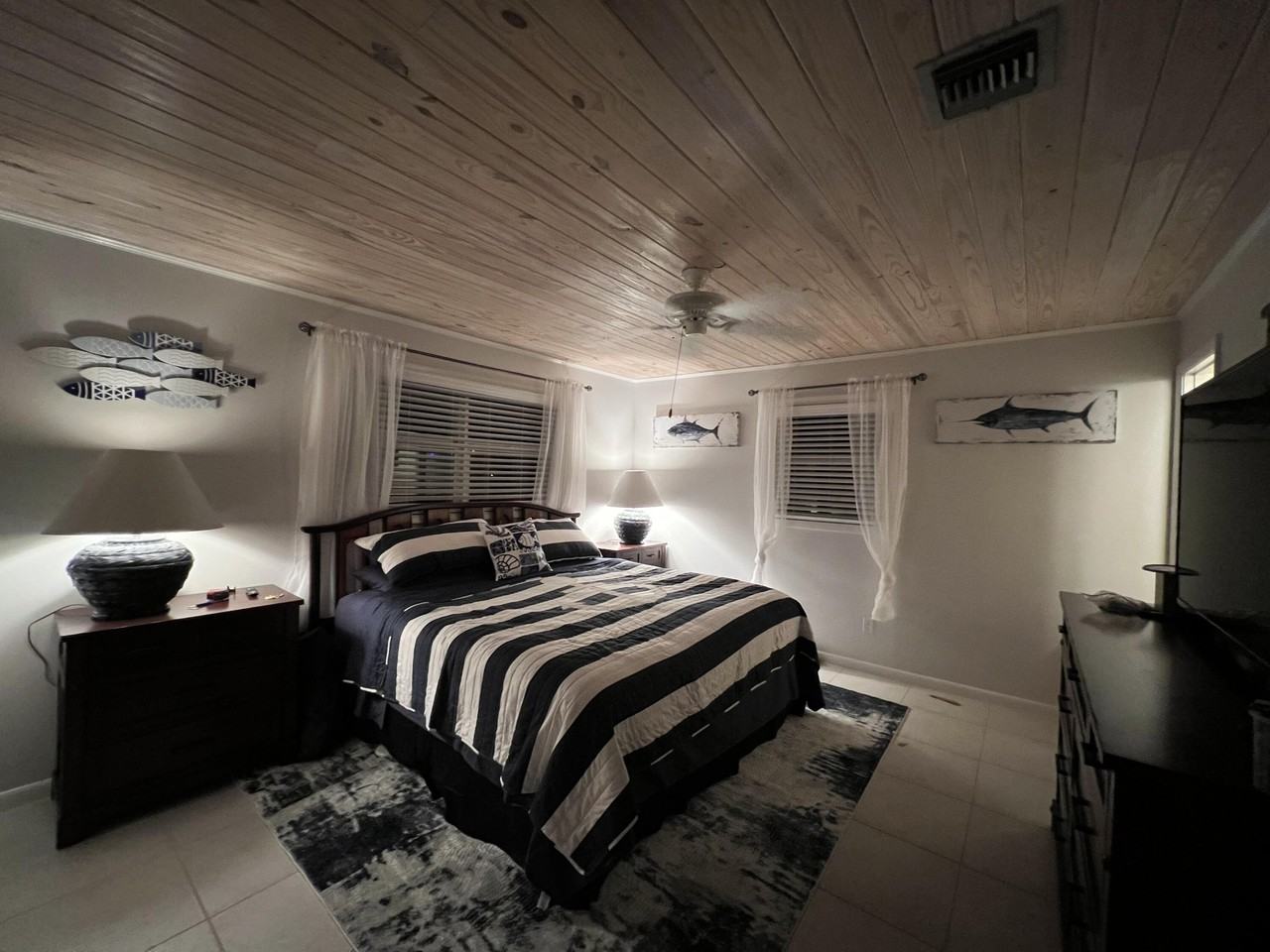 1540 Lantana Lane - Photo 5 of 20