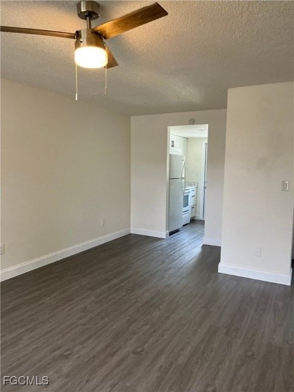 721 Burdick Ave - Photo 3 of 14