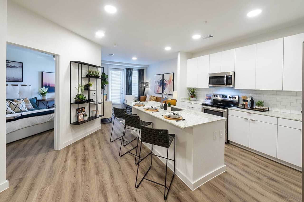 Eastdale Dr & Northdale Dr #217 - Photo 3 of 12