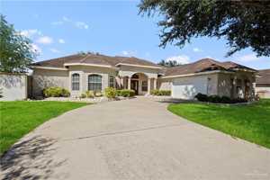 featured image of 2219 W Champion St