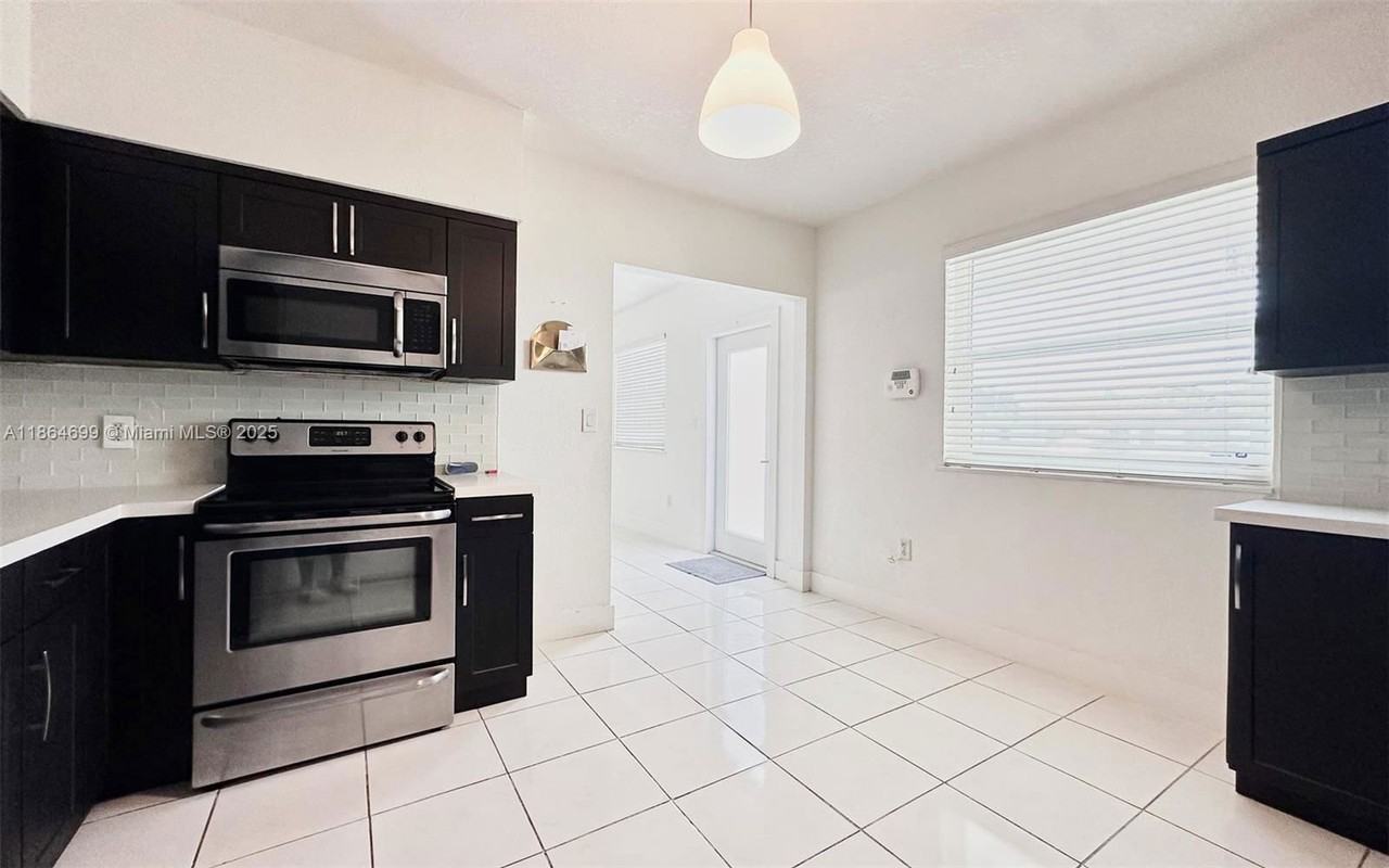 7222 Sw 34th Street Rd - Photo 3 of 8