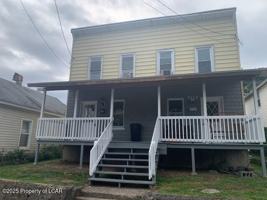 featured image of 256 Miller St