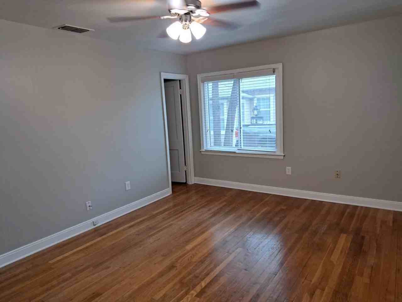 2714 29th Street - Photo 5 of 20