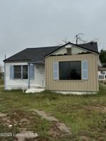 featured image of 4215 E 65th St