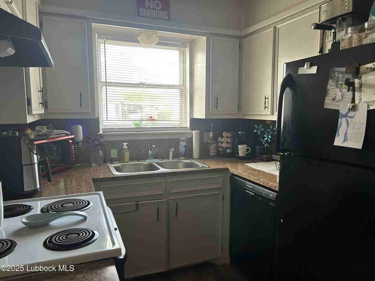 2317 15th St - Photo 3 of 11