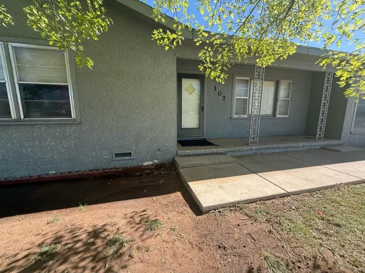 107 Avenue G - Photo 5 of 41