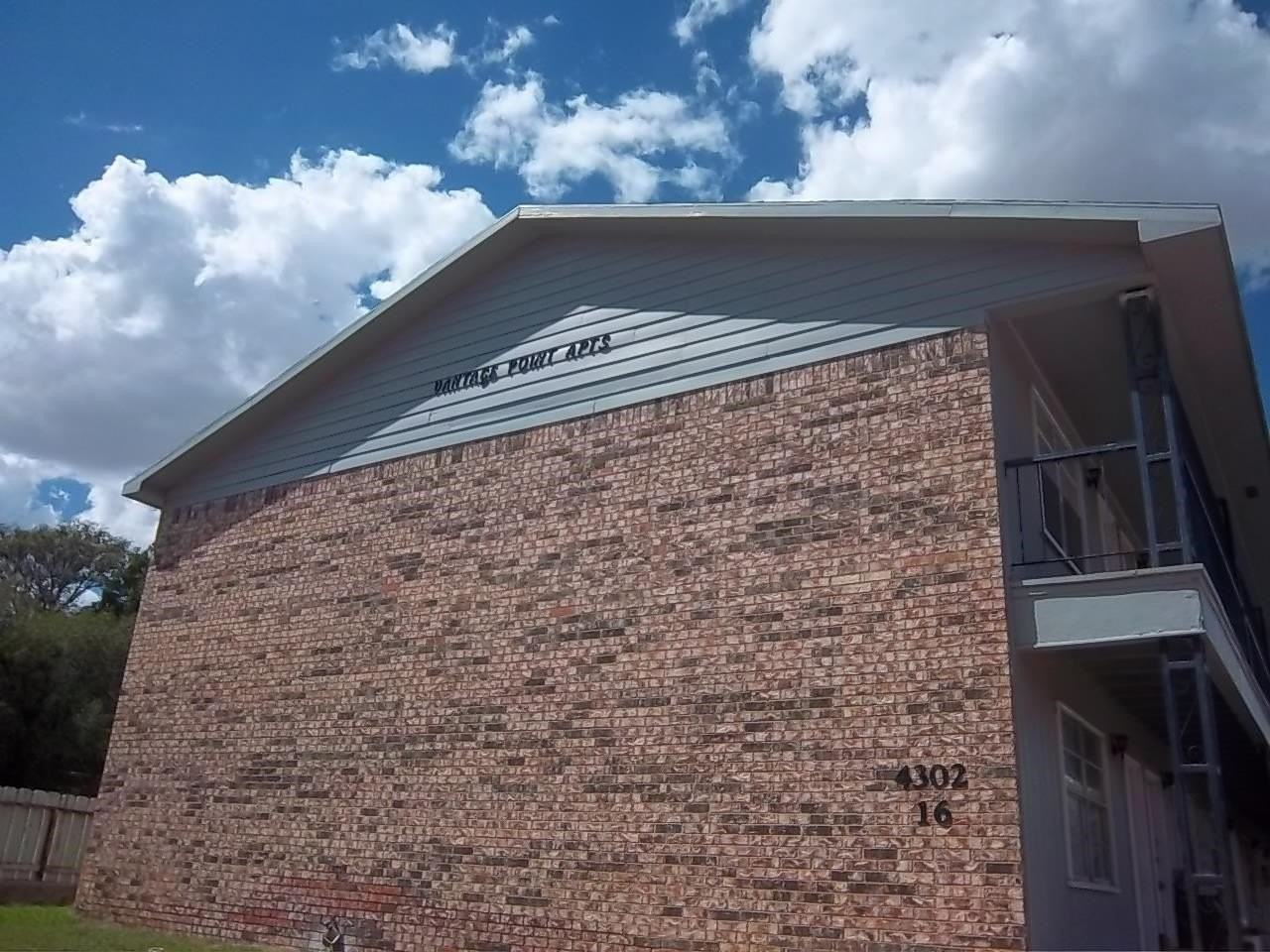 4302 16th St #8 - Photo 3 of 7