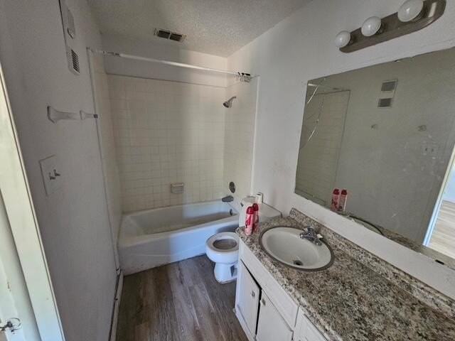 4302 16th St #8 - Photo 5 of 7