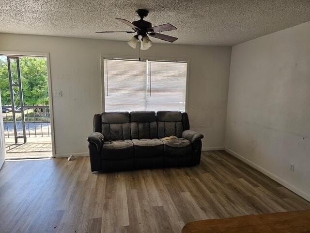 4302 16th St #8 - Photo 6 of 7