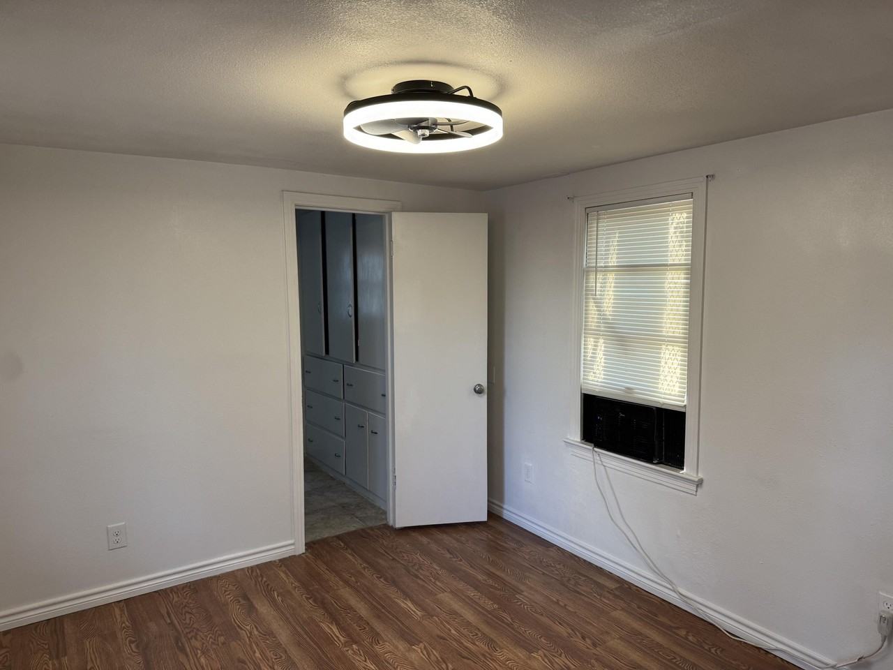 2708 20th Street #REAR - Photo 4 of 10