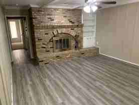 3216 74th St Apt B #B - Photo 1 of 1