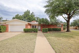 3202 45th St - Photo 1 of 1
