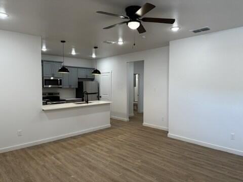 5804 Urbana Pl - Photo 4 of 14