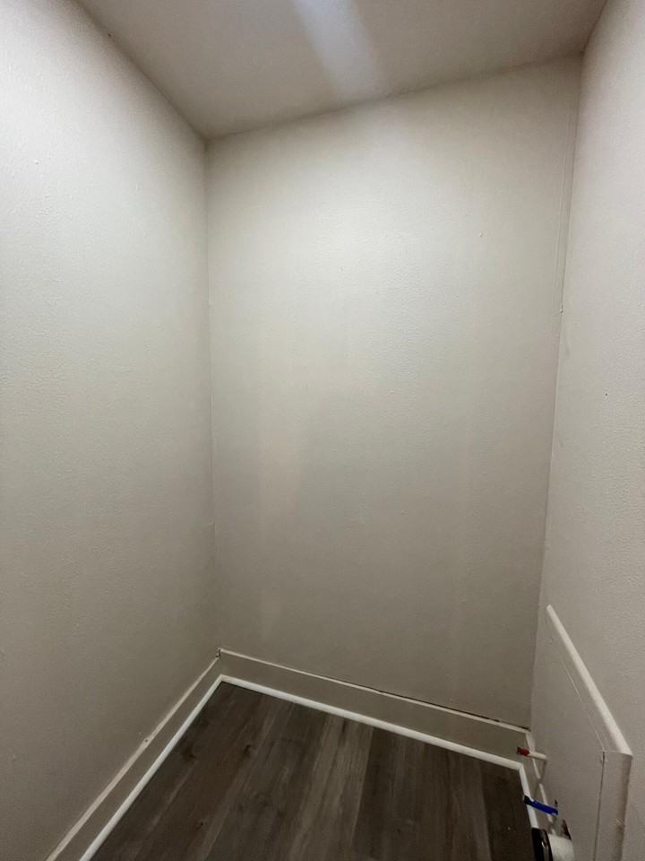 3407 32nd St - Photo 7 of 7