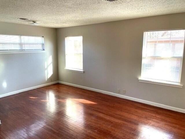 2409 Utica Ave - Photo 3 of 22